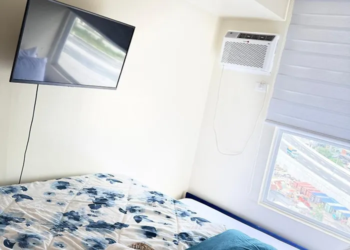 Meteor Apartment *